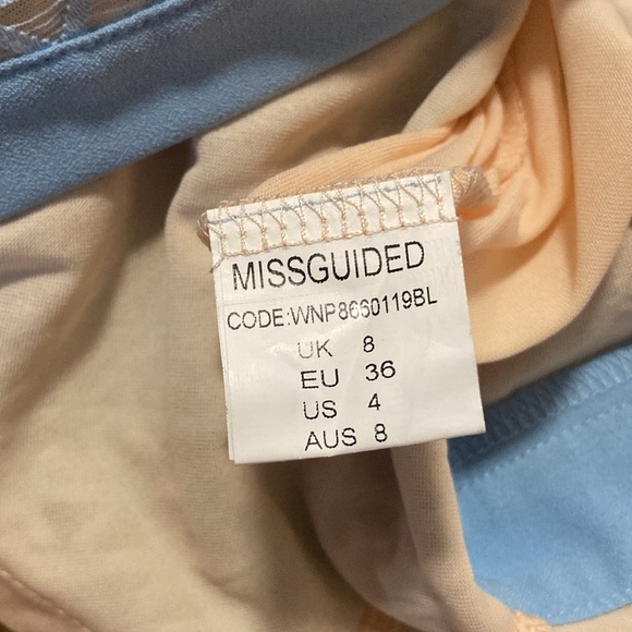 Missguided blue laser cut deep V neck romper size small - Picture 5 of 6